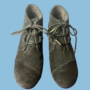 TOMS Women’s Kala Black Suede Desert Wedge Booties Size 9M